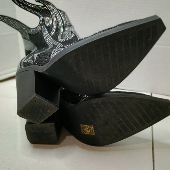 Cowboy Women's Booties Bling Rhinestones Size 37-6.5 - Picture 7 of 7